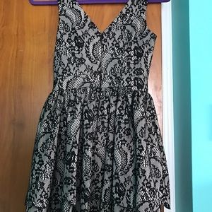 Lace V neck dress